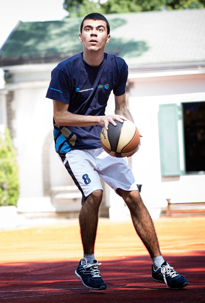 Nikola Please specify image url.